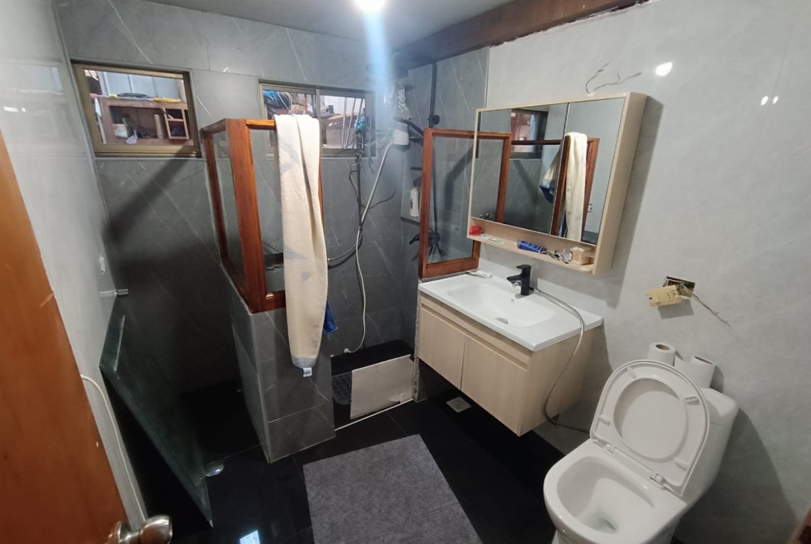 SE VENDE CASA EN CALLE GALVARINO LOS ÁNGELES