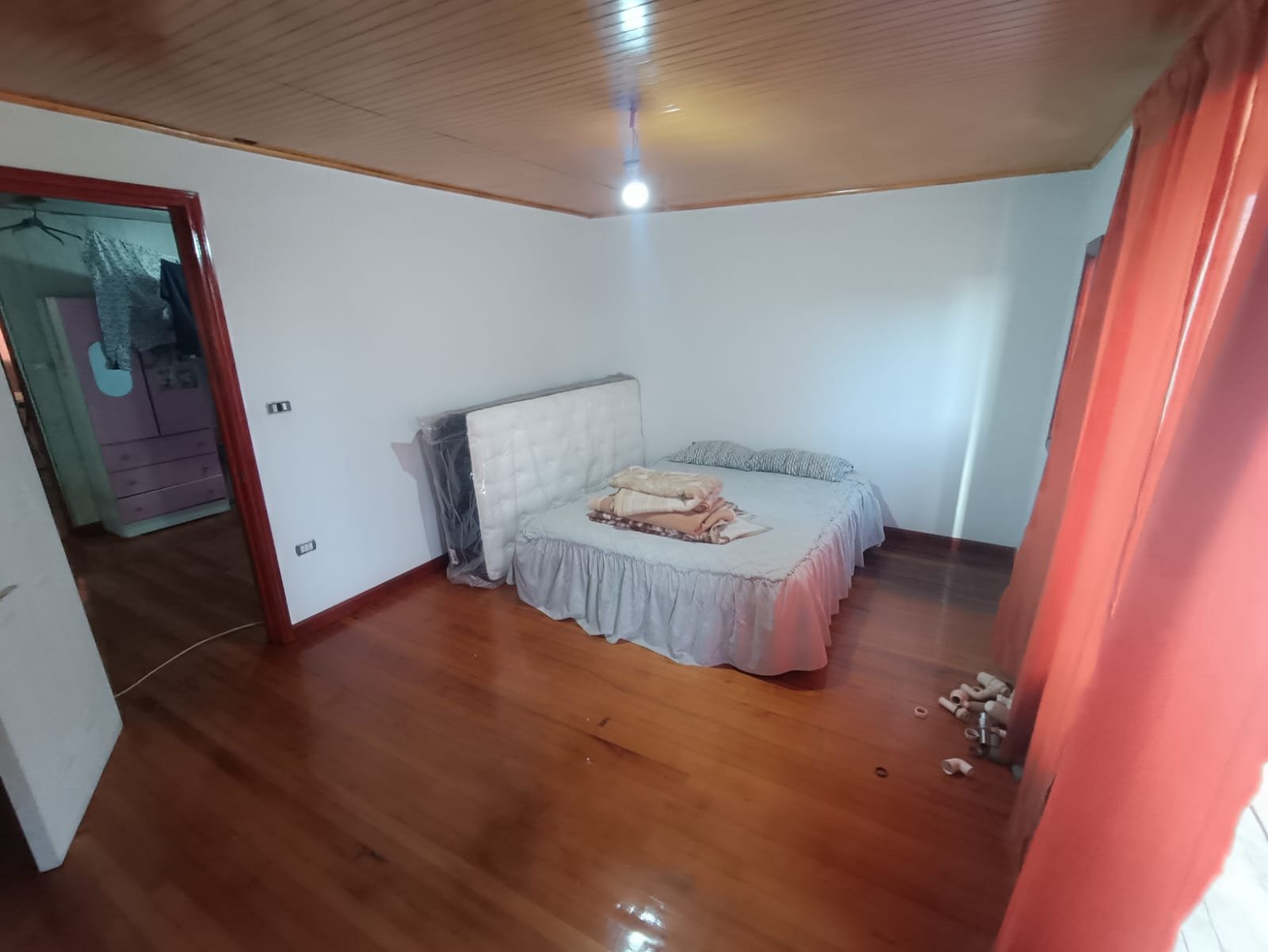 SE VENDE CASA EN CALLE GALVARINO LOS ÁNGELES