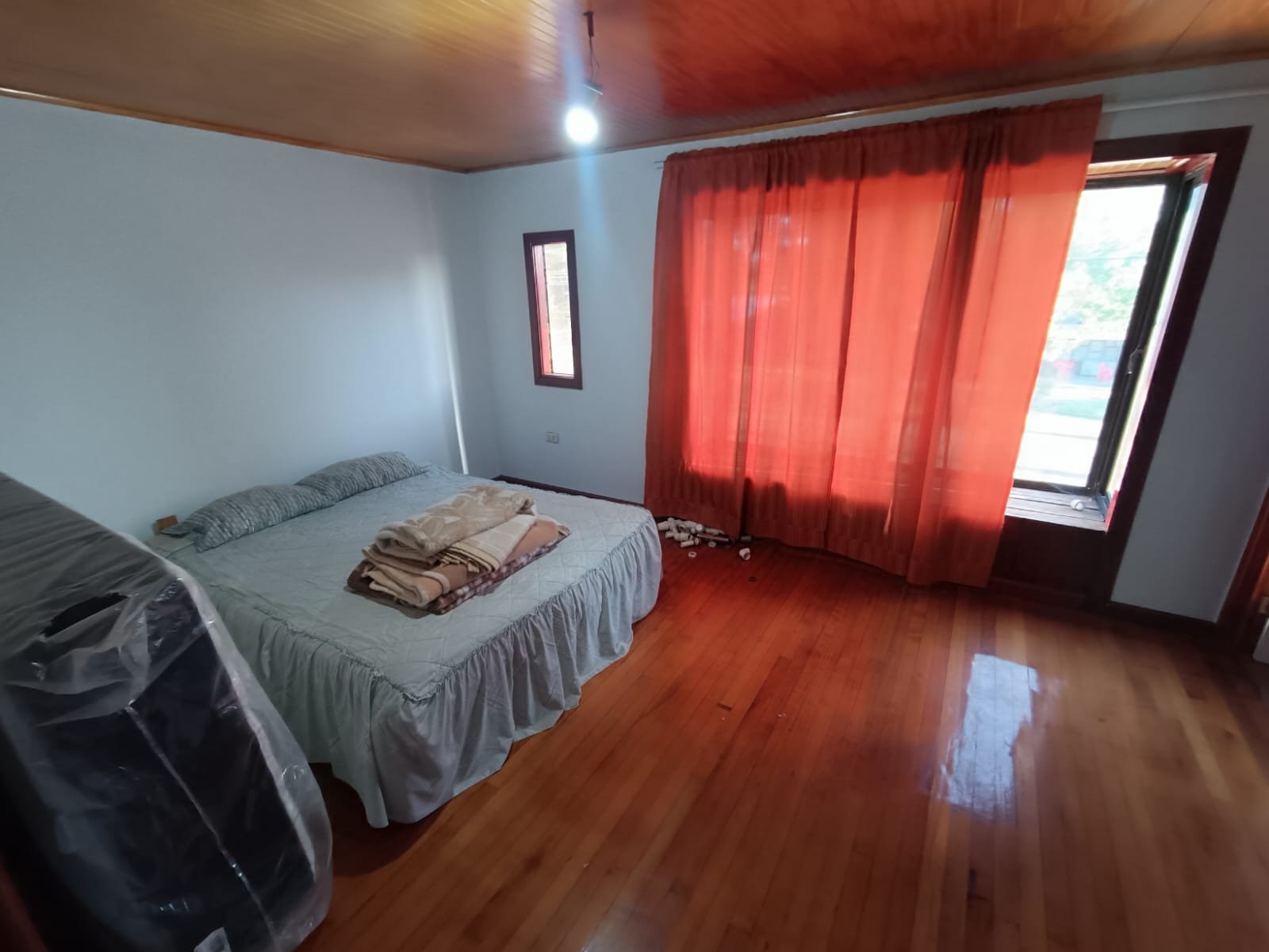 SE VENDE CASA EN CALLE GALVARINO LOS ÁNGELES