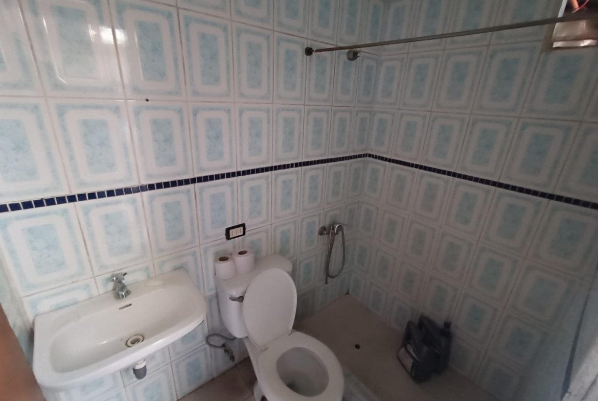 SE VENDE CASA EN CALLE GALVARINO LOS ÁNGELES