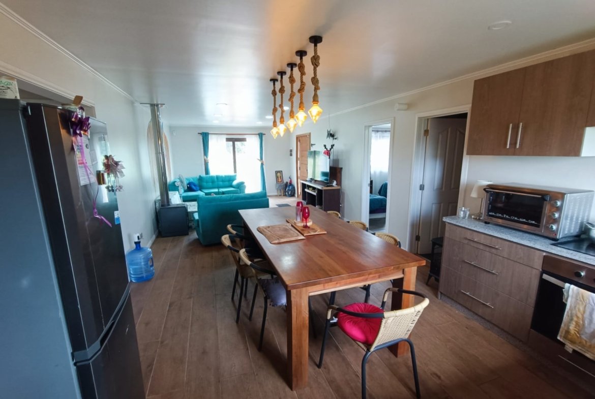 SE VENDE CASA EN PARCELA A 4 KILÓMETROS DE LOS ÁNGELES