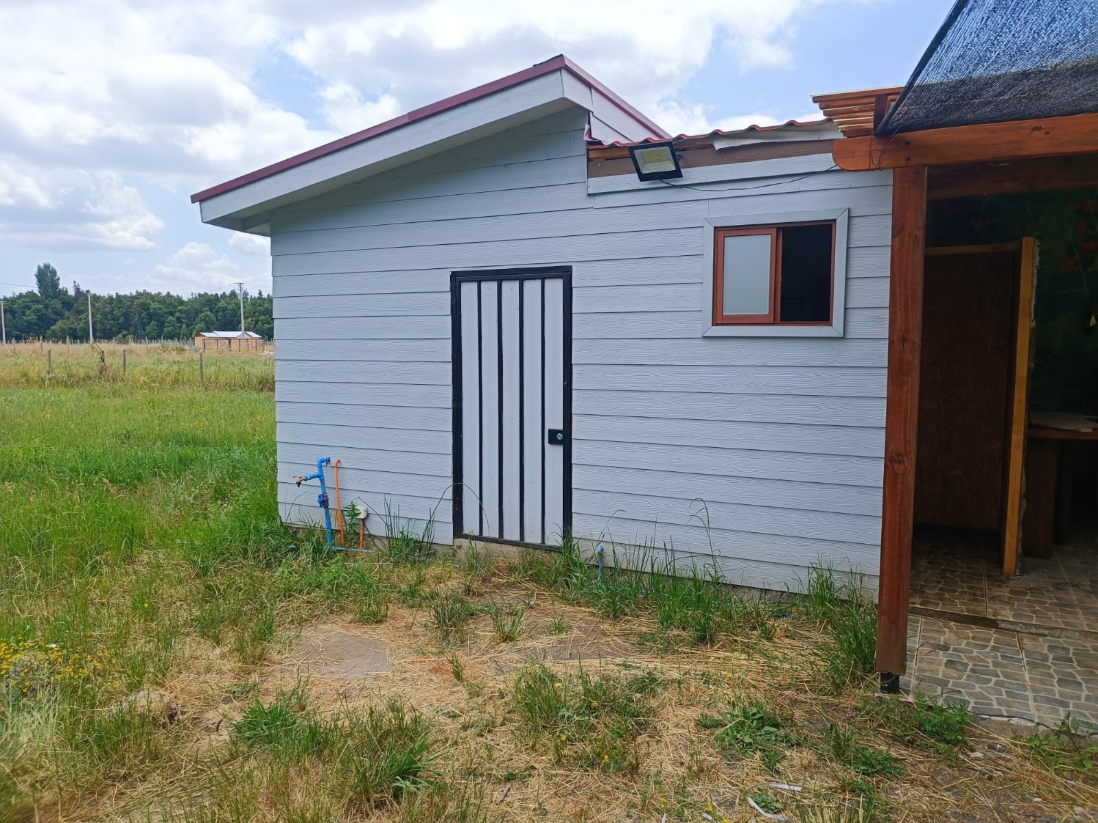SE VENDE CASA EN PARCELA A 4 KILÓMETROS DE LOS ÁNGELES