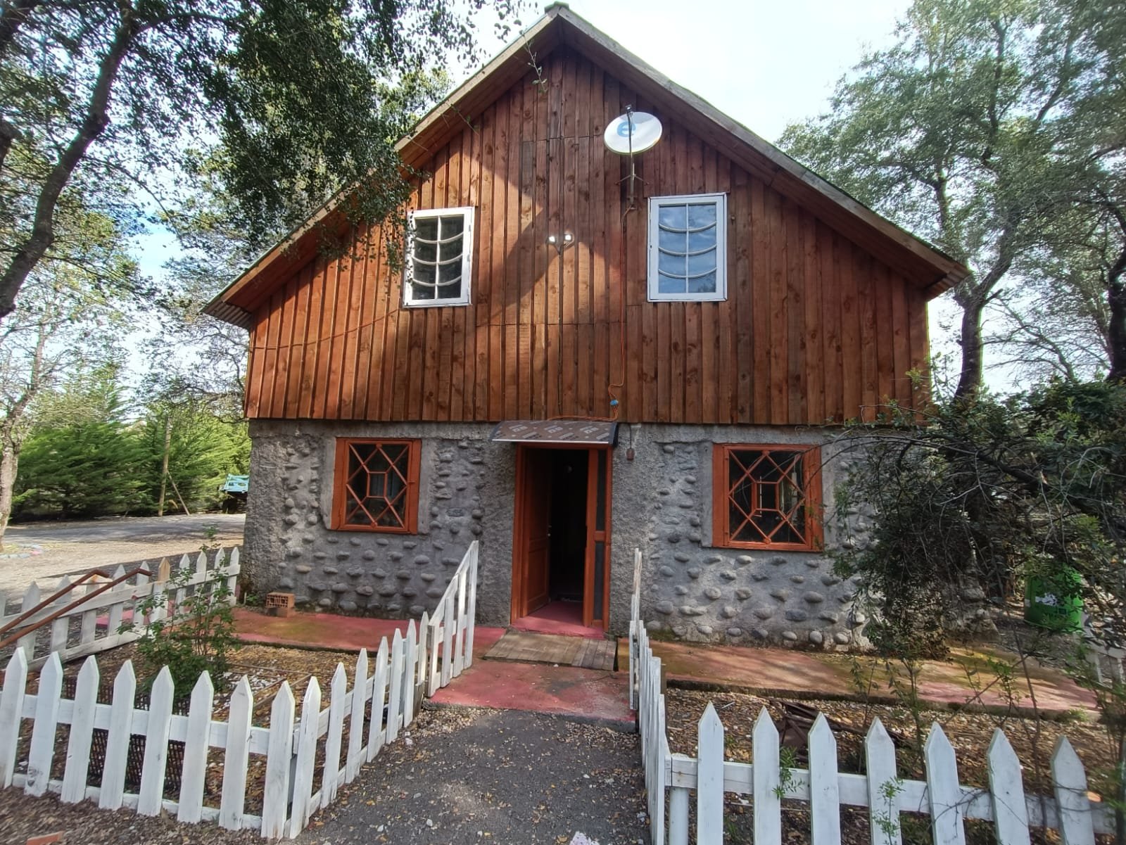 SE VENDE CAMPO DE 3,5 HECTÁREAS ORILLA DE CARRETERA LOS ÁNGELES