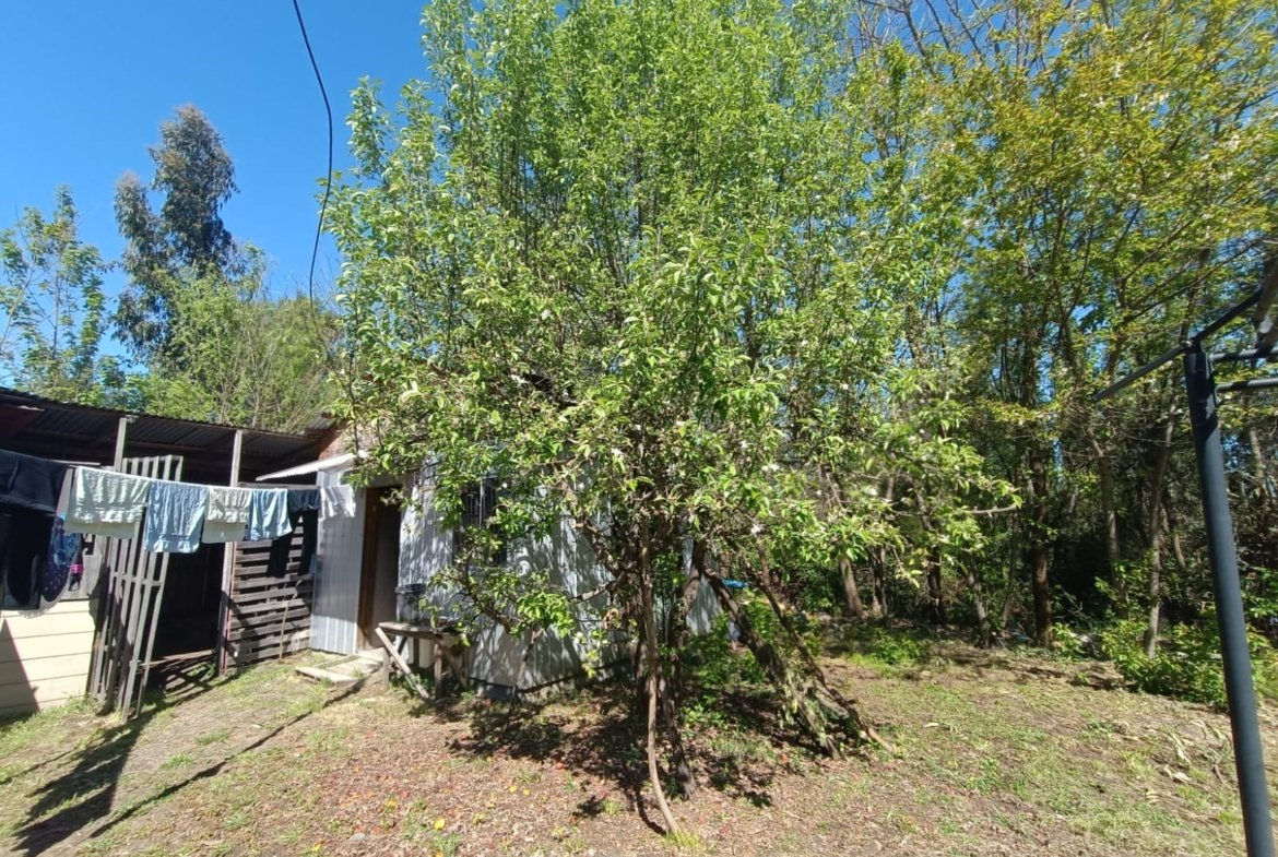 SE VENDE PARCELA CON DOS CASAS COUNTRY SANTA CATALINA
