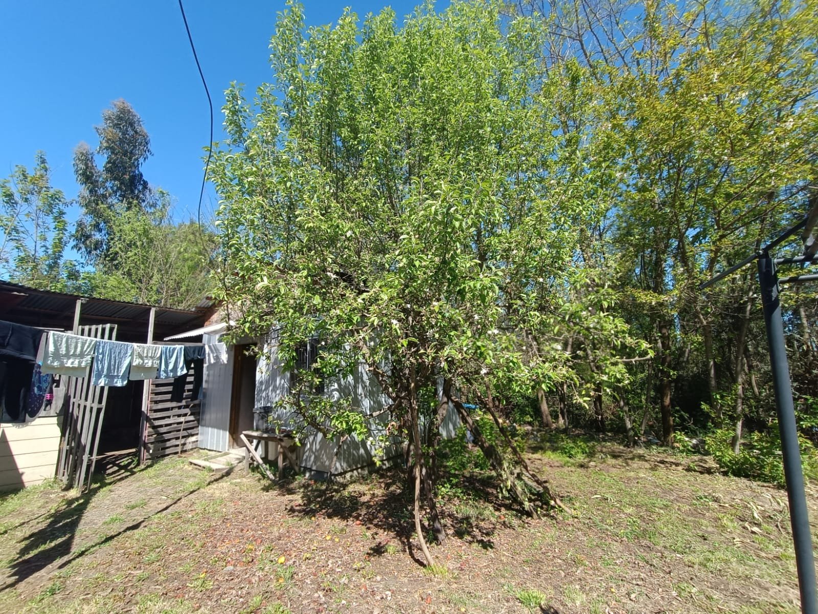 SE VENDE PARCELA CON DOS CASAS COUNTRY SANTA CATALINA