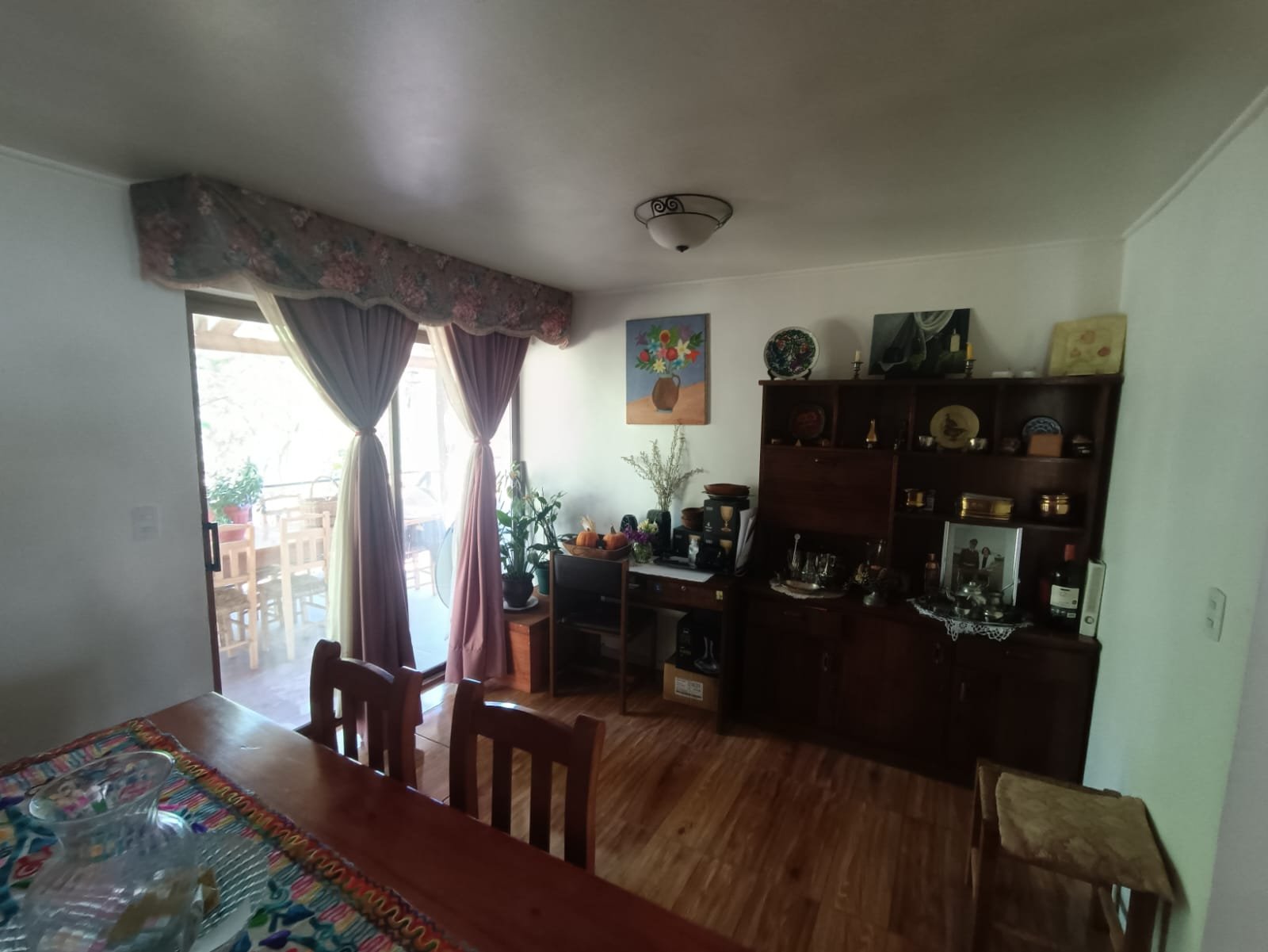 SE VENDE PARCELA CON DOS CASAS COUNTRY SANTA CATALINA