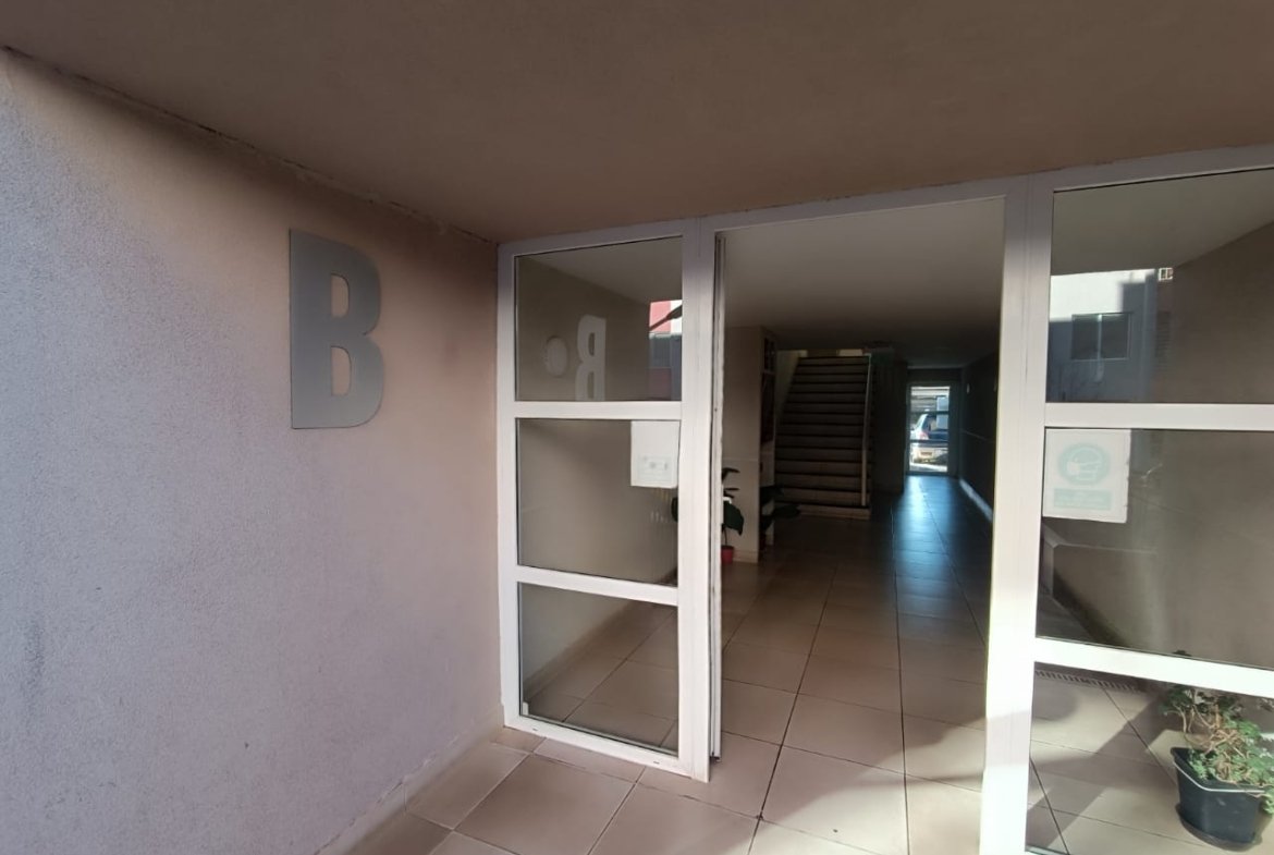 SE VENDE DEPARTAMENTO 2 DORMITORIOS 1 ESTACIONAMIENTO LOS ÁNGELES