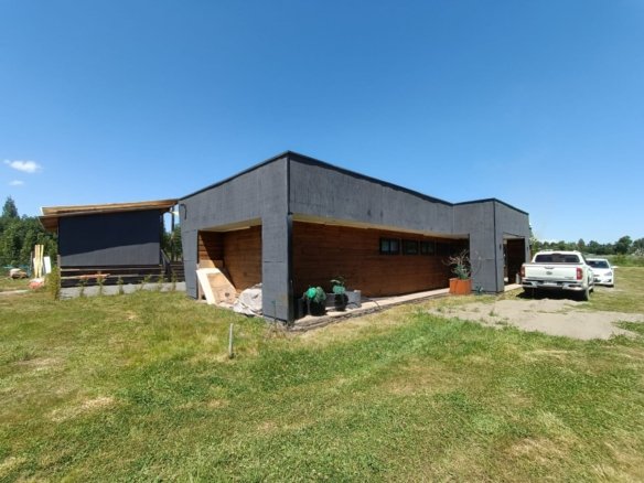 SE VENDE CASA REGULARIZADA CAMINO A CERRO COLORADO LOS ÁNGELES