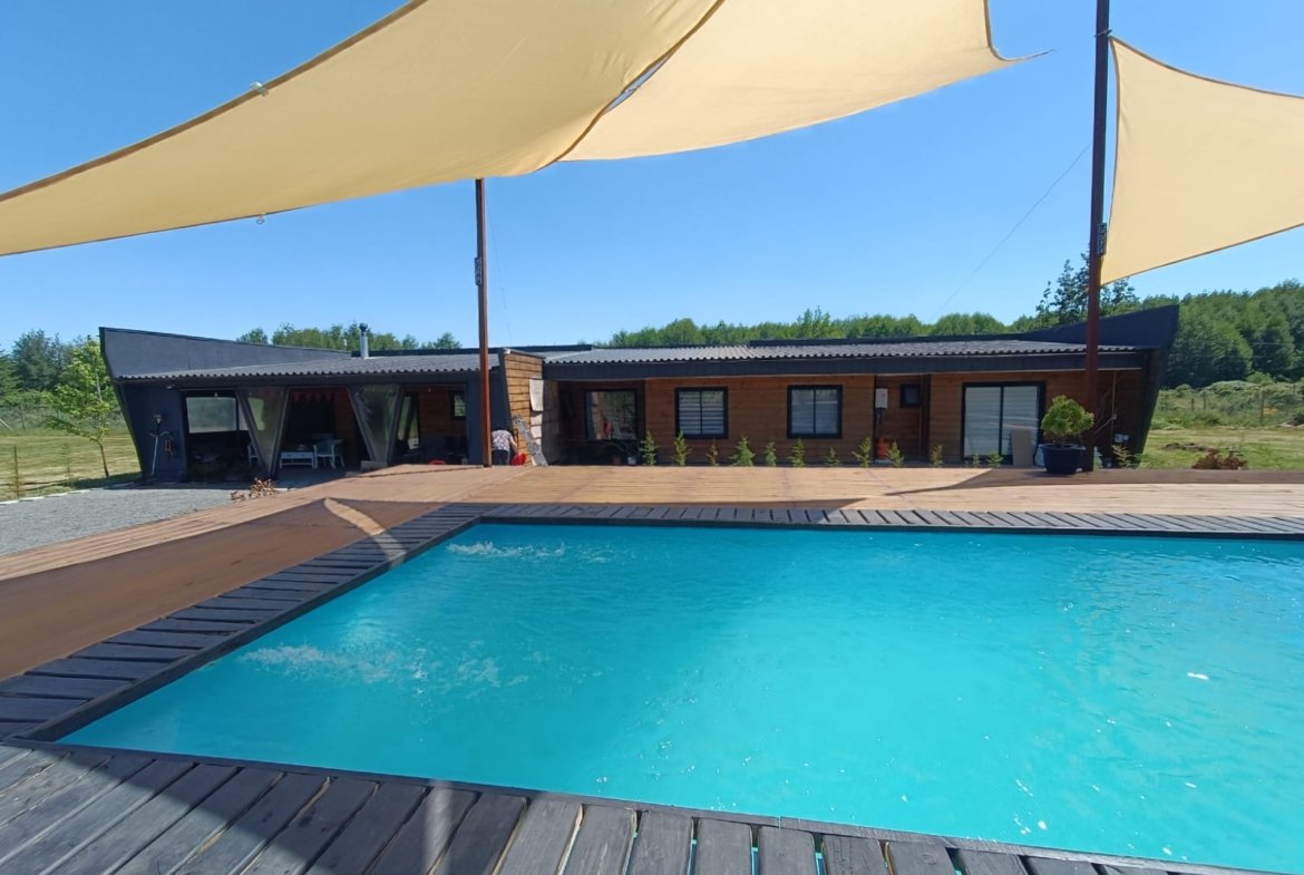 SE VENDE CASA REGULARIZADA CAMINO A CERRO COLORADO LOS ÁNGELES
