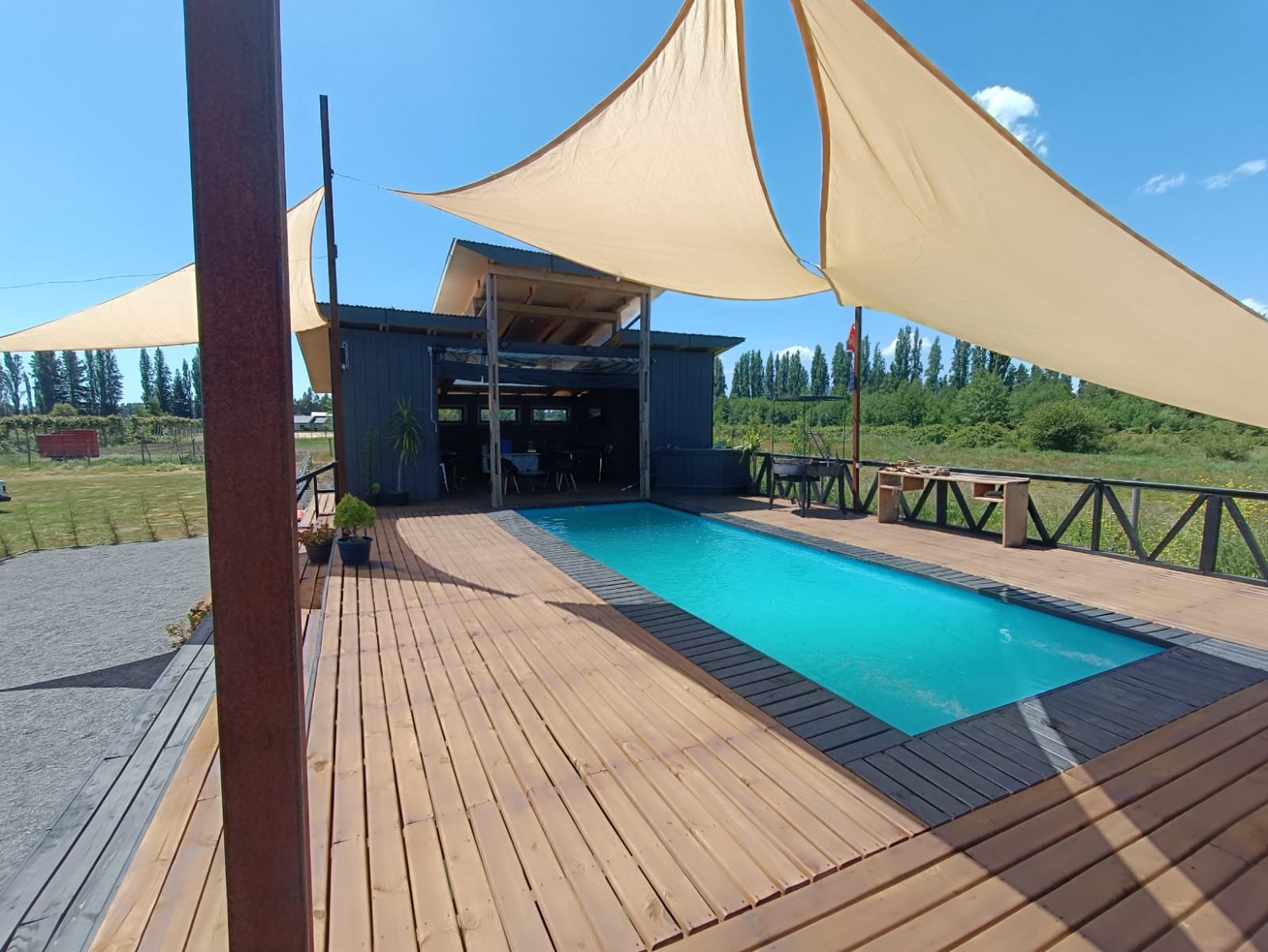 SE VENDE CASA REGULARIZADA CAMINO A CERRO COLORADO LOS ÁNGELES