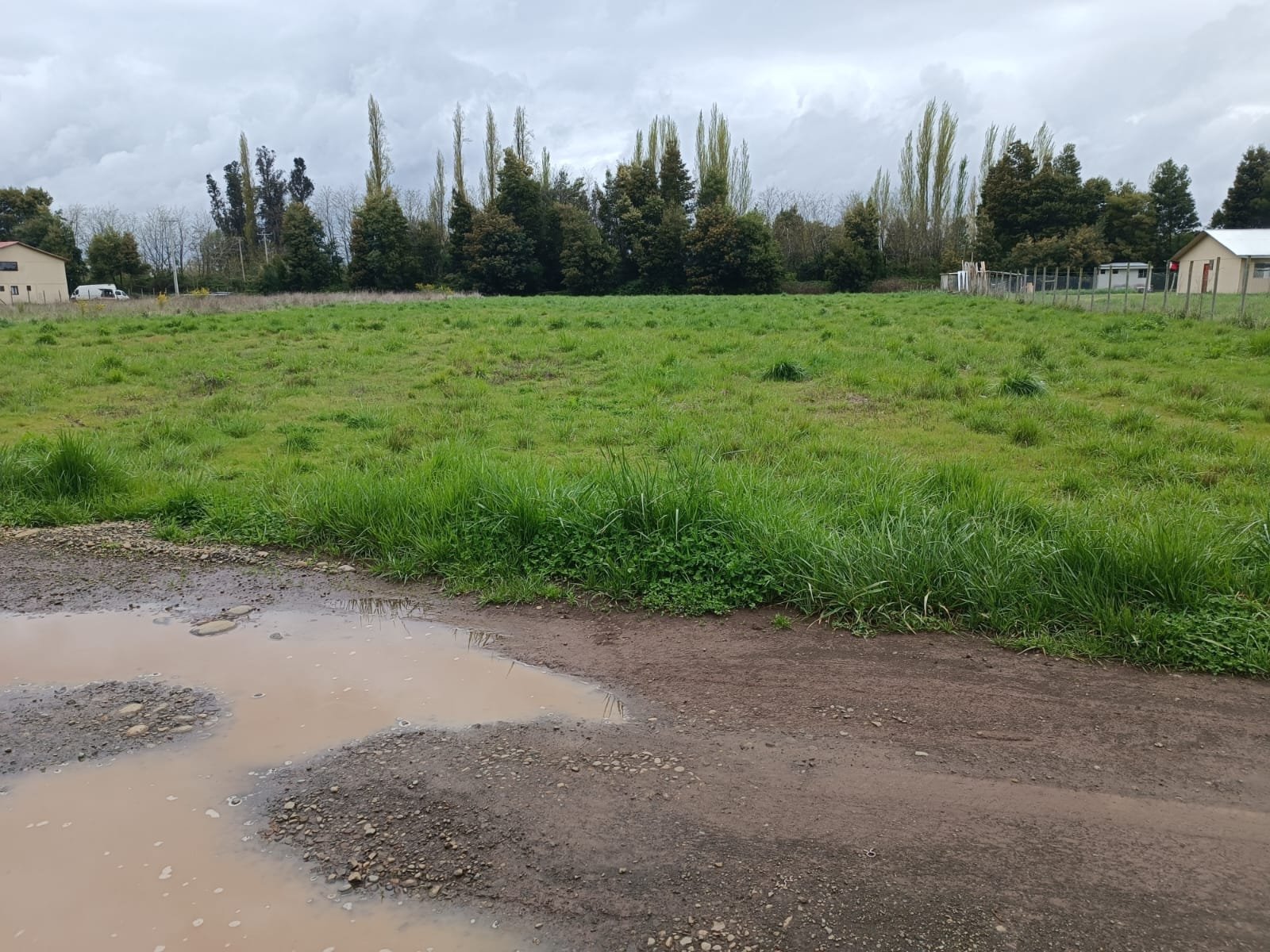 Imagen de WhatsApp 2024-09-30 a las 19.43.47_c375ce68 – copia VENDE PARCELA ORILLA DE CARRETERA A 4 KILOMETROS DE LOS ÁNGELES