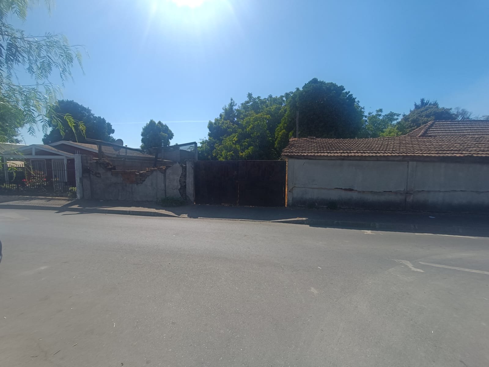 SE VENDE PROPIEDAD 1300 M2 EN CENTRO DE NACIMIENTO