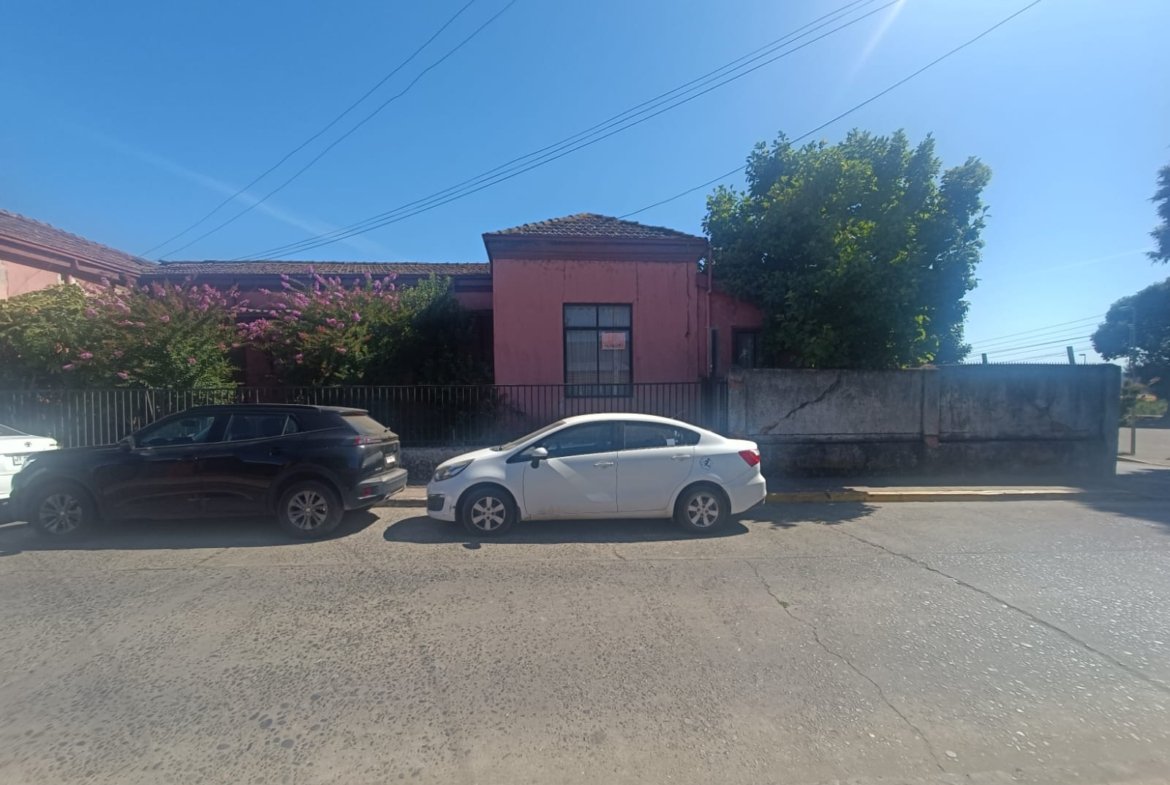 SE VENDE PROPIEDAD 1300 M2 EN CENTRO DE NACIMIENTO