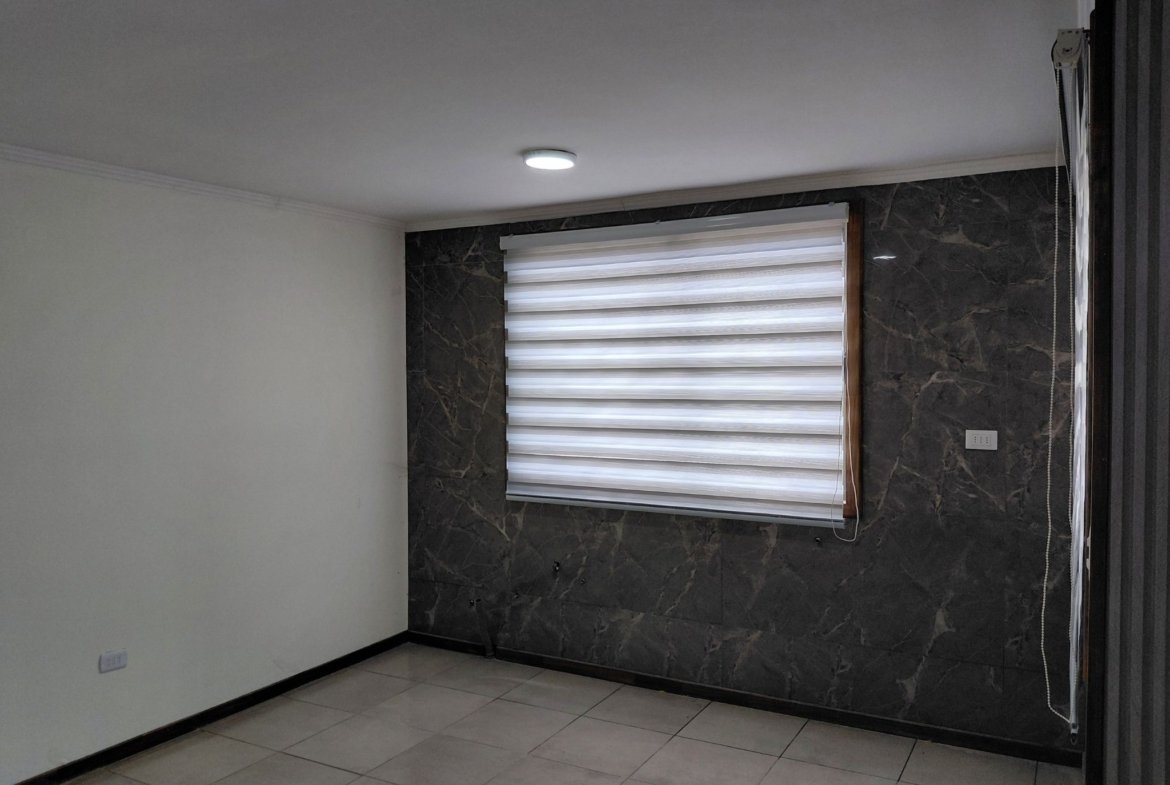 SE VENDE HERMOSA Y AMPLIA CASA CON NEGOCIO EN VILLA ANTUMALÉN, TEMUCO