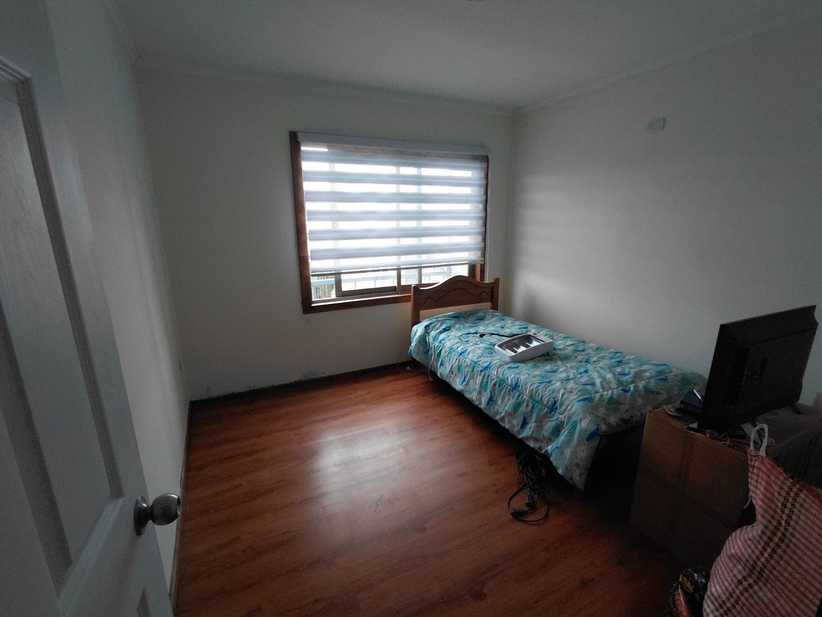 25 SE VENDE HERMOSA Y AMPLIA CASA CON NEGOCIO EN VILLA ANTUMALÉN, TEMUCO
