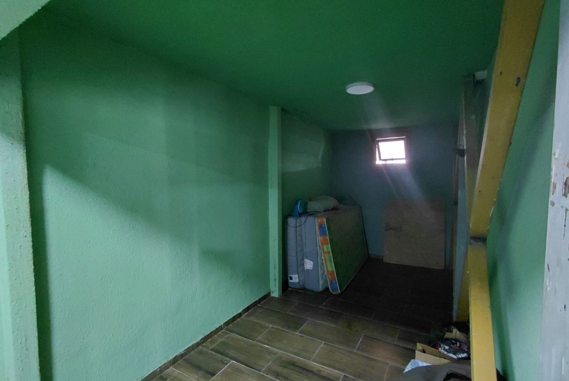 SE VENDE HERMOSA Y AMPLIA CASA CON NEGOCIO EN VILLA ANTUMALÉN, TEMUCO