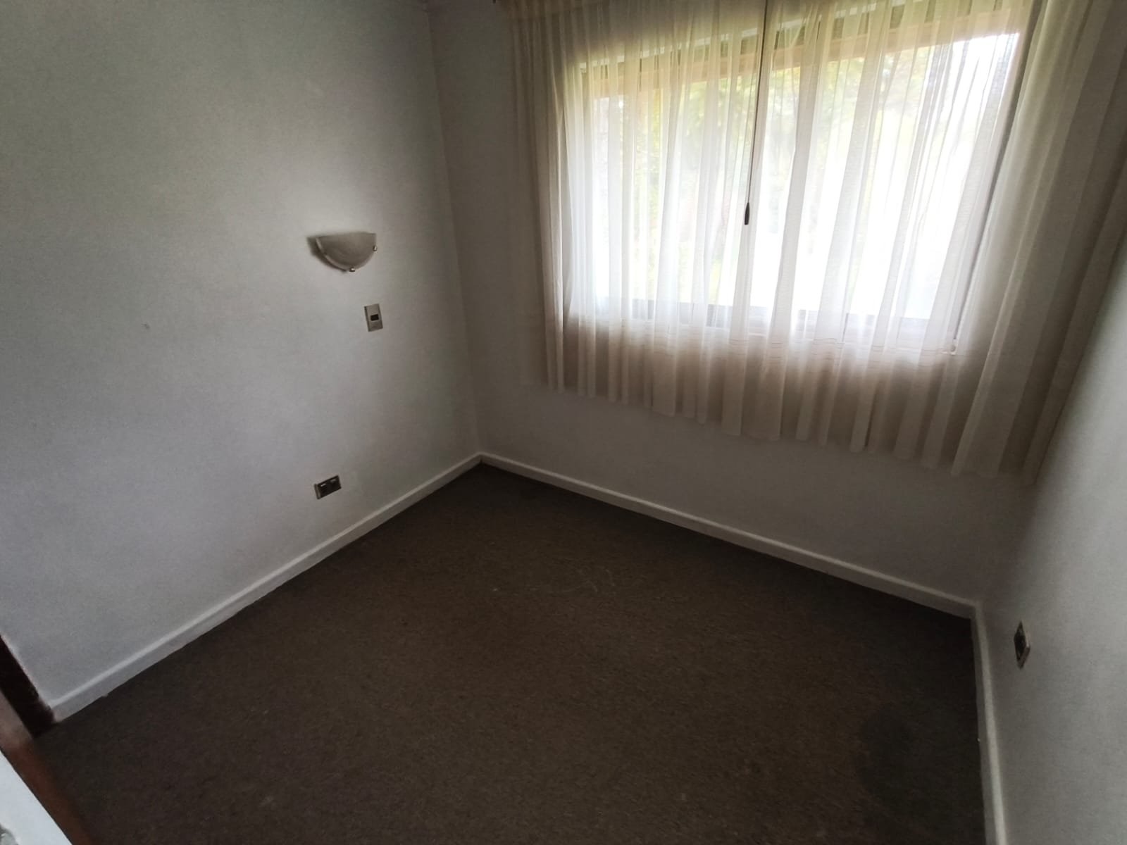 WhatsApp Image 2026-08-11 at 14.56.46 SE VENDE HERMOSA PARCELA CON CASA COUNTRY SANTA ELIANA LOS ÁNGELES
